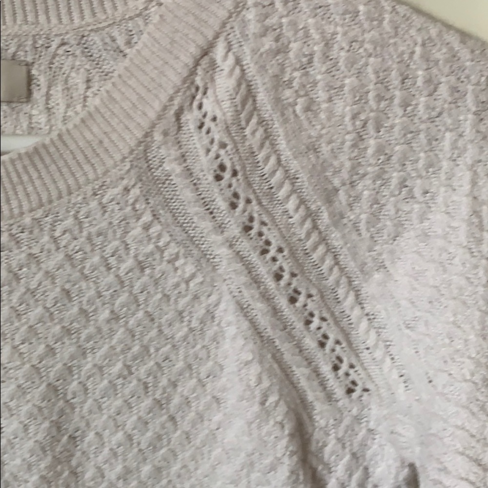 LOFT Cream Sweater - Picture 2 of 4